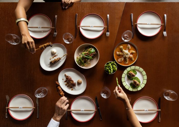 Luc-San, Potts Point